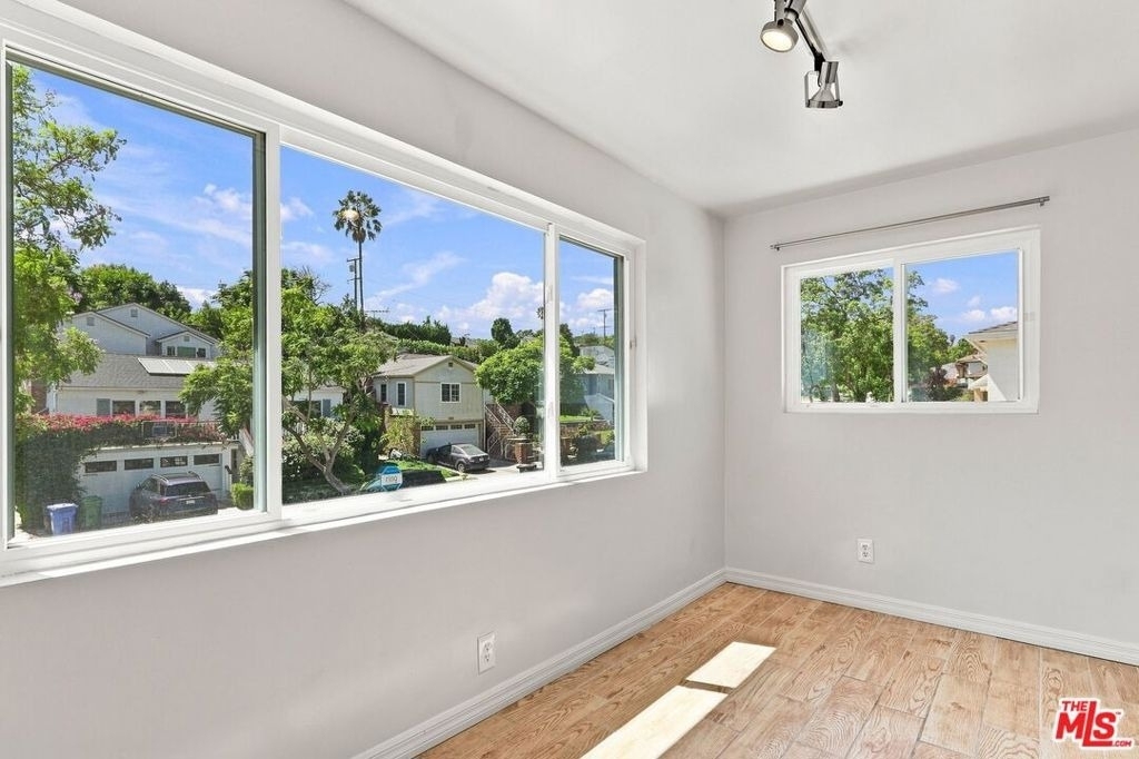 5412 Marburn Avenue - Photo 15