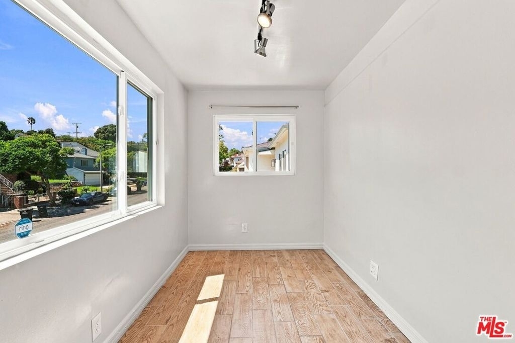 5412 Marburn Avenue - Photo 16