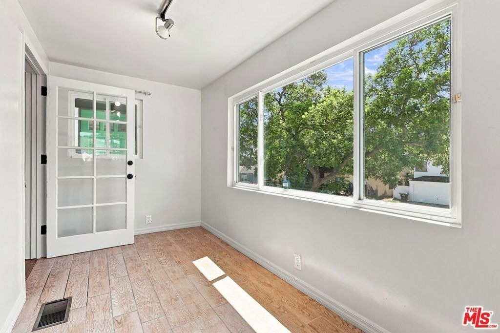 5412 Marburn Avenue - Photo 17
