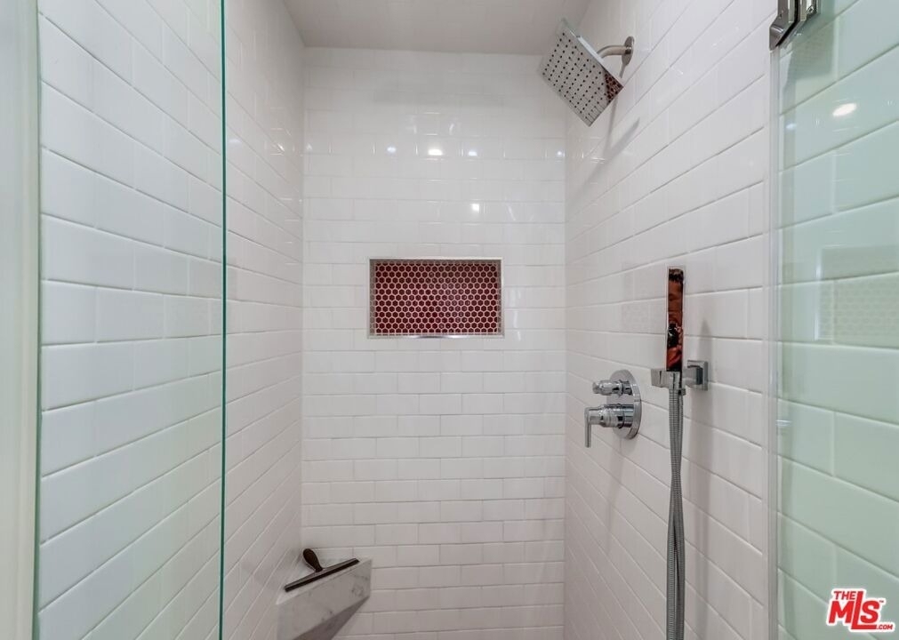 1275 Havenhurst Drive - Photo 36
