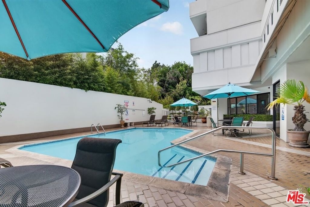 10660 Wilshire Boulevard - Photo 37