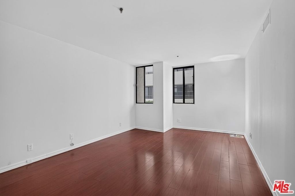10660 Wilshire Boulevard - Photo 20
