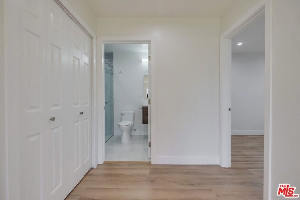 8358 Kittyhawk Avenue - Photo 16