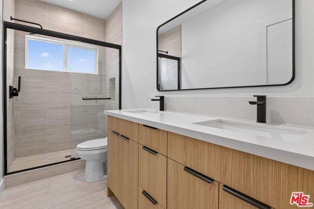 11302 Collins Street - Photo 17