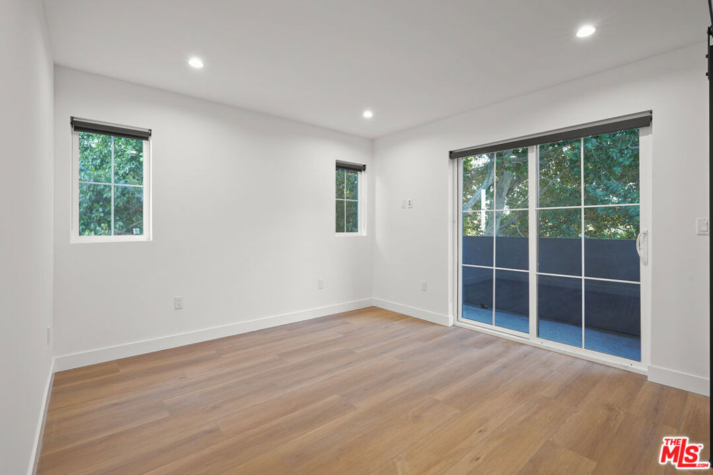 1331 N June Street - Photo 14