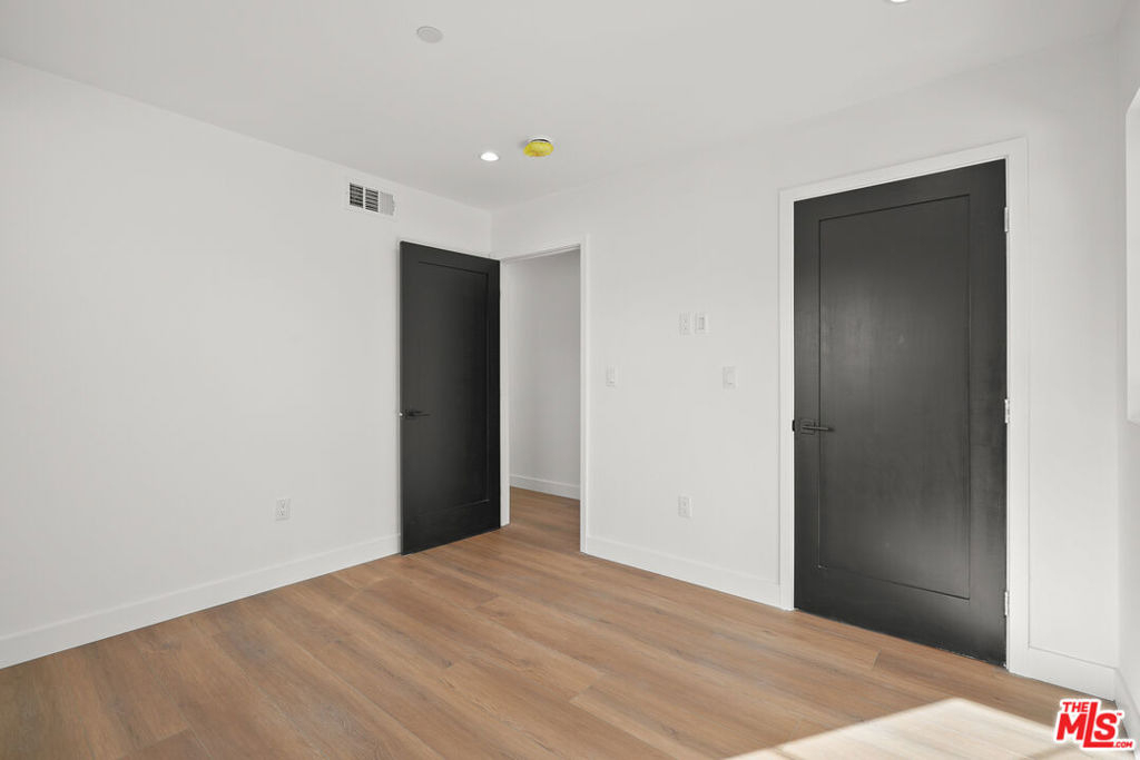 1331 N June Street - Photo 20