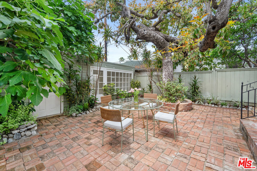 9024 Keith Avenue - Photo 38
