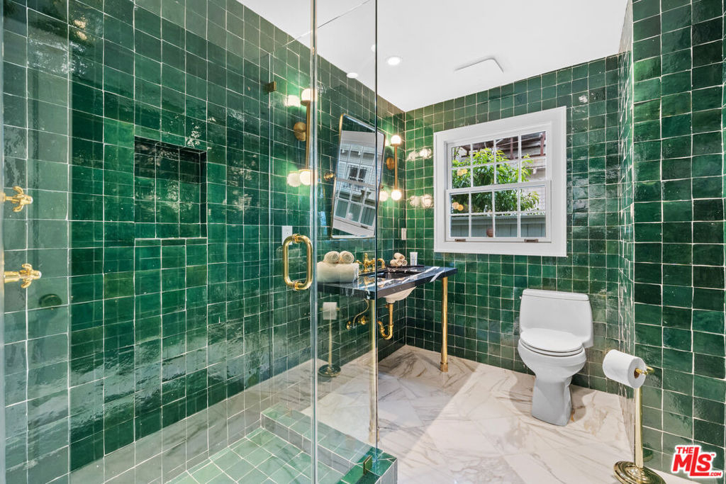 9024 Keith Avenue - Photo 24