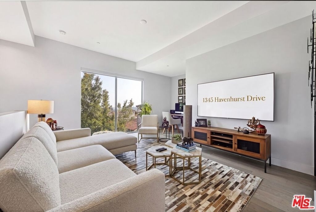 1345 Havenhurst Drive - Photo 12