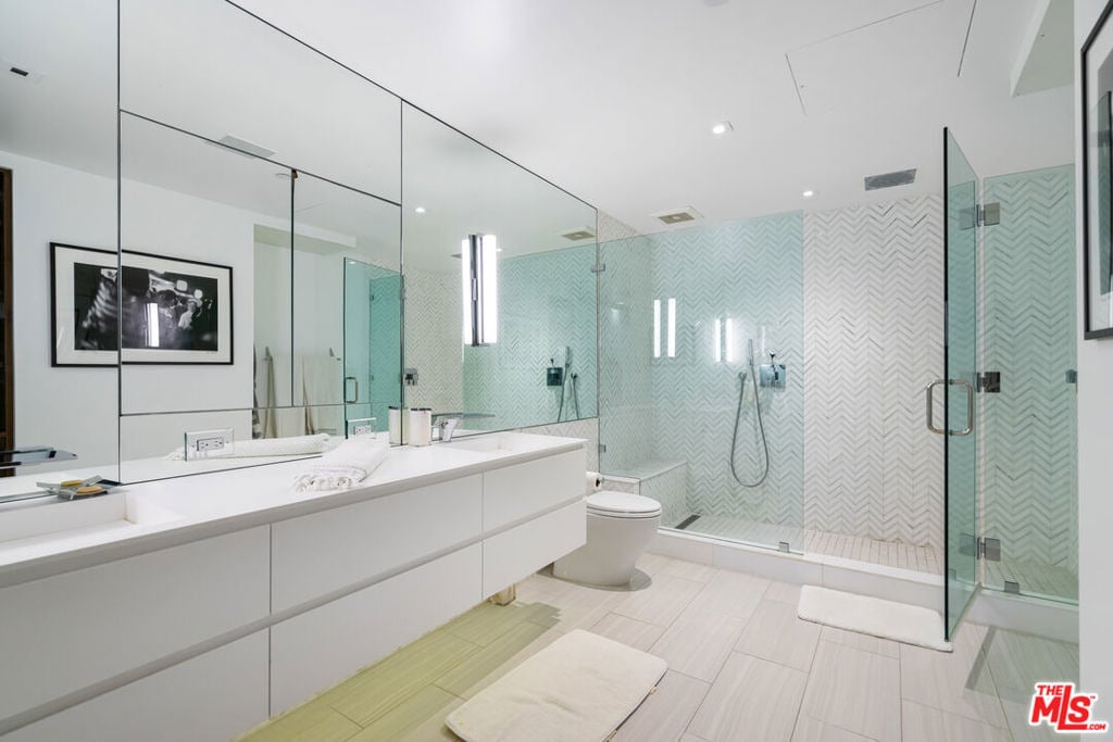 353 S Broadway - Photo 20