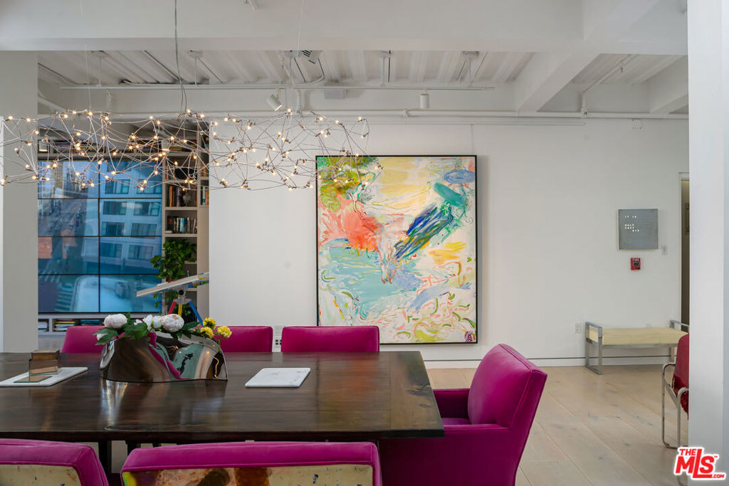 353 S Broadway - Photo 8