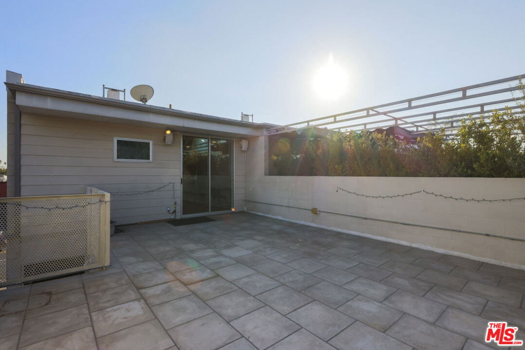 6615 Melrose Avenue - Photo 21
