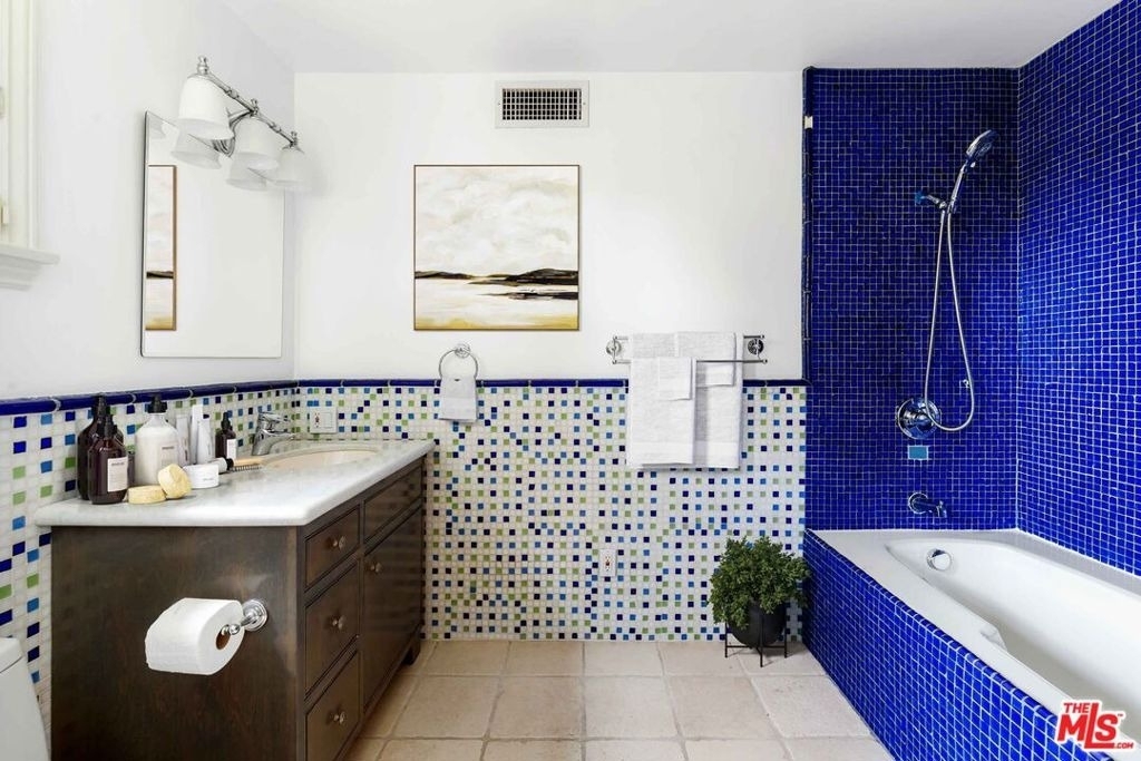 231 14th Street - Photo 17
