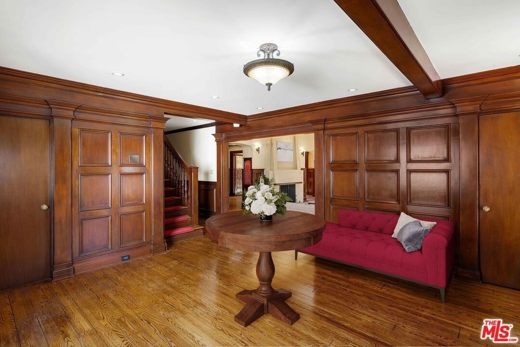 231 14th Street - Photo 1