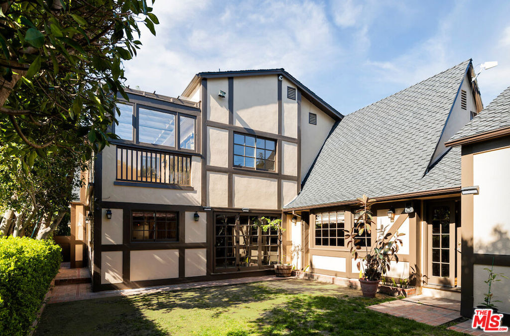 231 14th Street - Photo 27