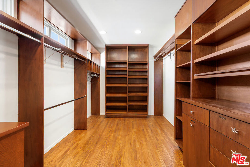 231 14th Street - Photo 24