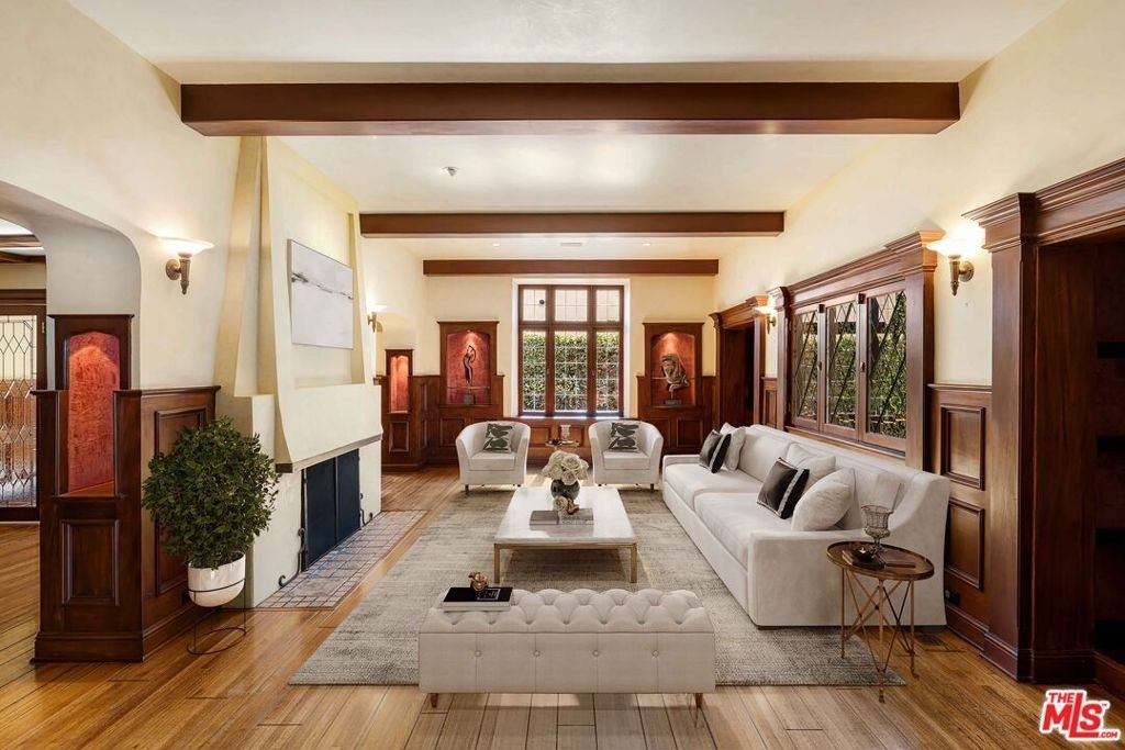 231 14th Street - Photo 3