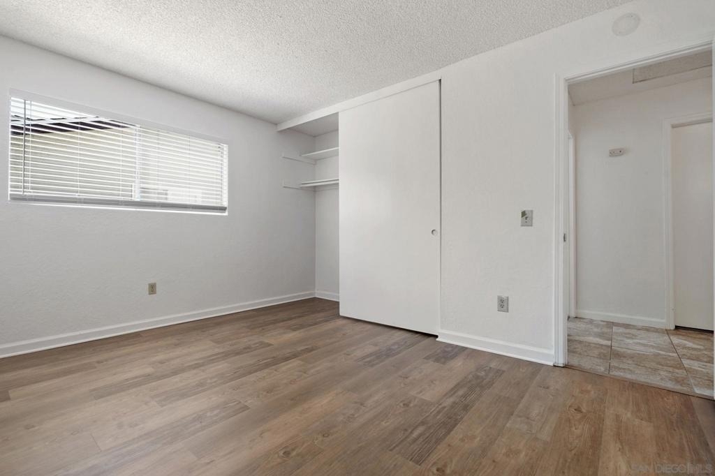 10625 Amantha Ave - Photo 11
