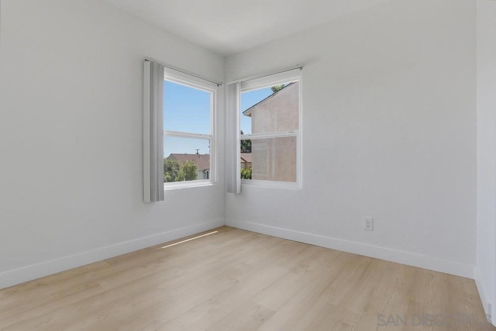 5738 Meade Ave - Photo 7