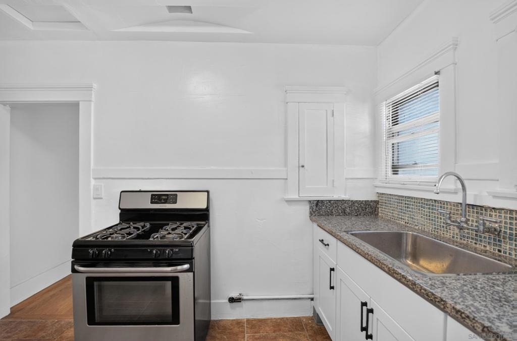 3737 1st - Photo 8