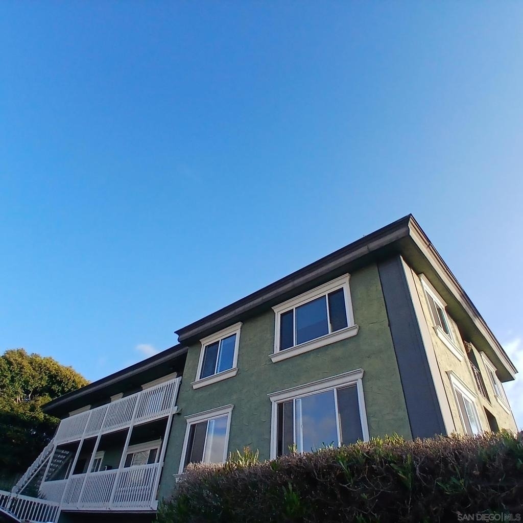 1641 Sunset Cliffs Blvd - Photo 15