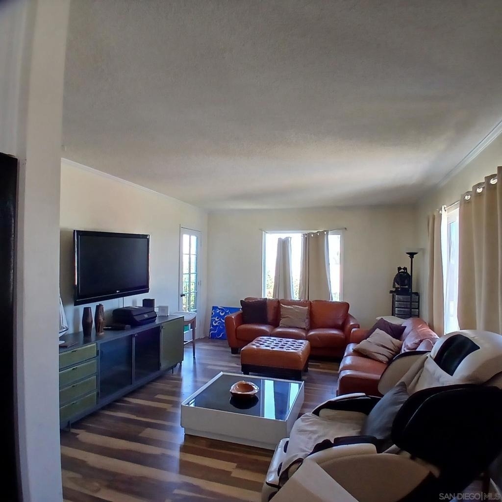1641 Sunset Cliffs Blvd - Photo 1