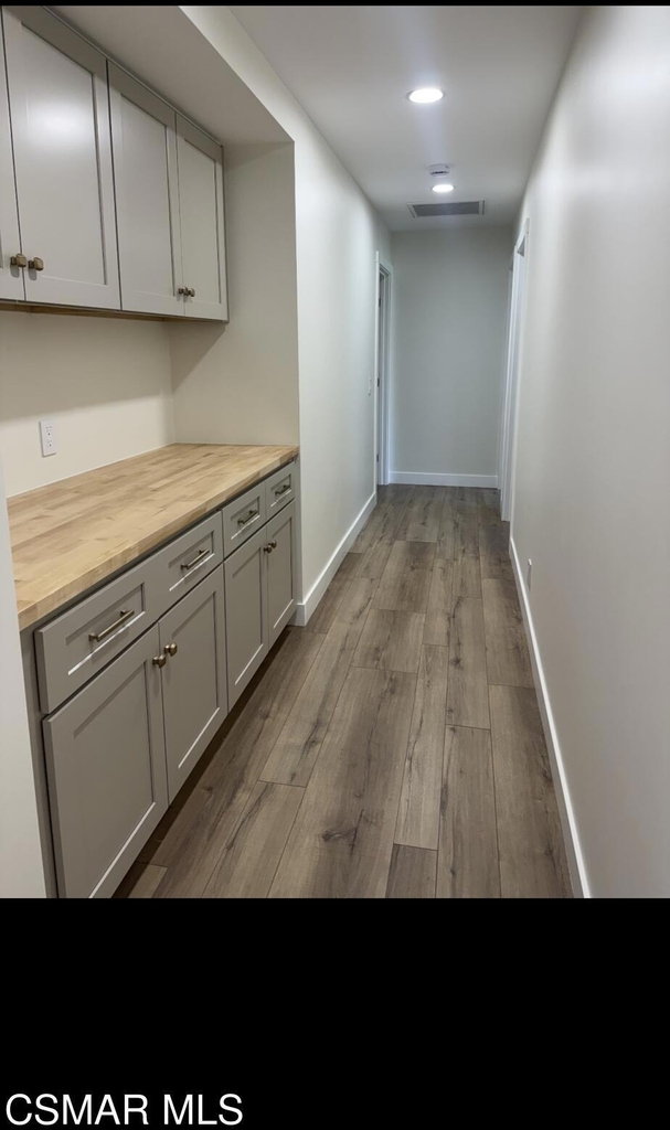 8 Madrid Avenue - Photo 6