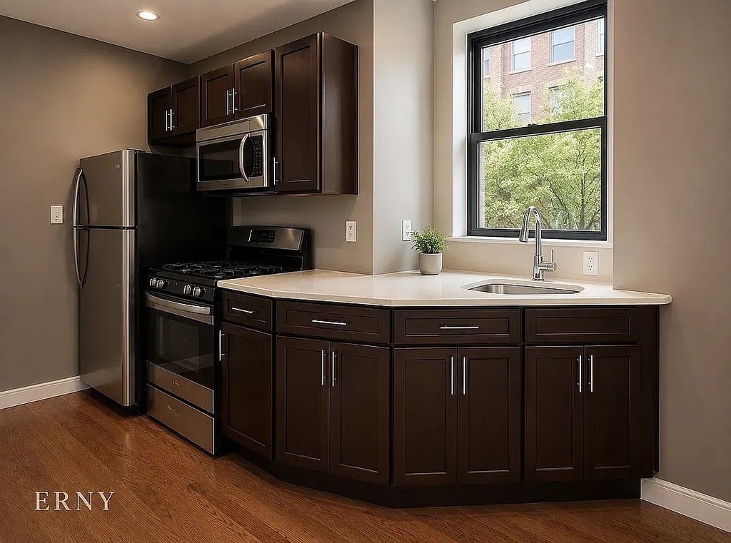 373 East 28th Street - Photo 1