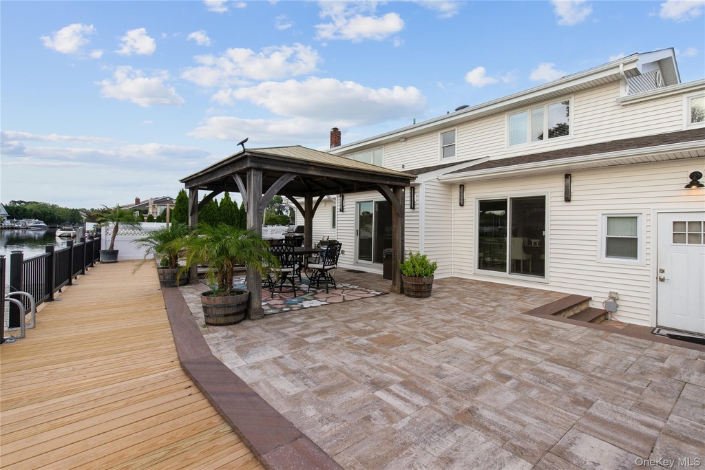60 Alhambra Road - Photo 5