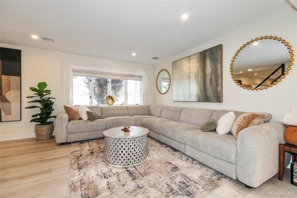 60 Alhambra Road - Photo 20