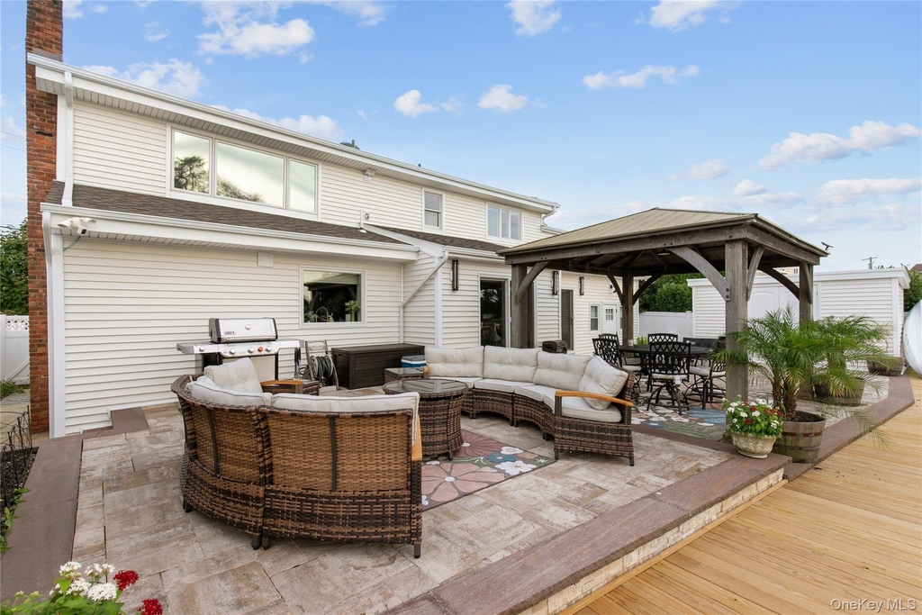 60 Alhambra Road - Photo 6