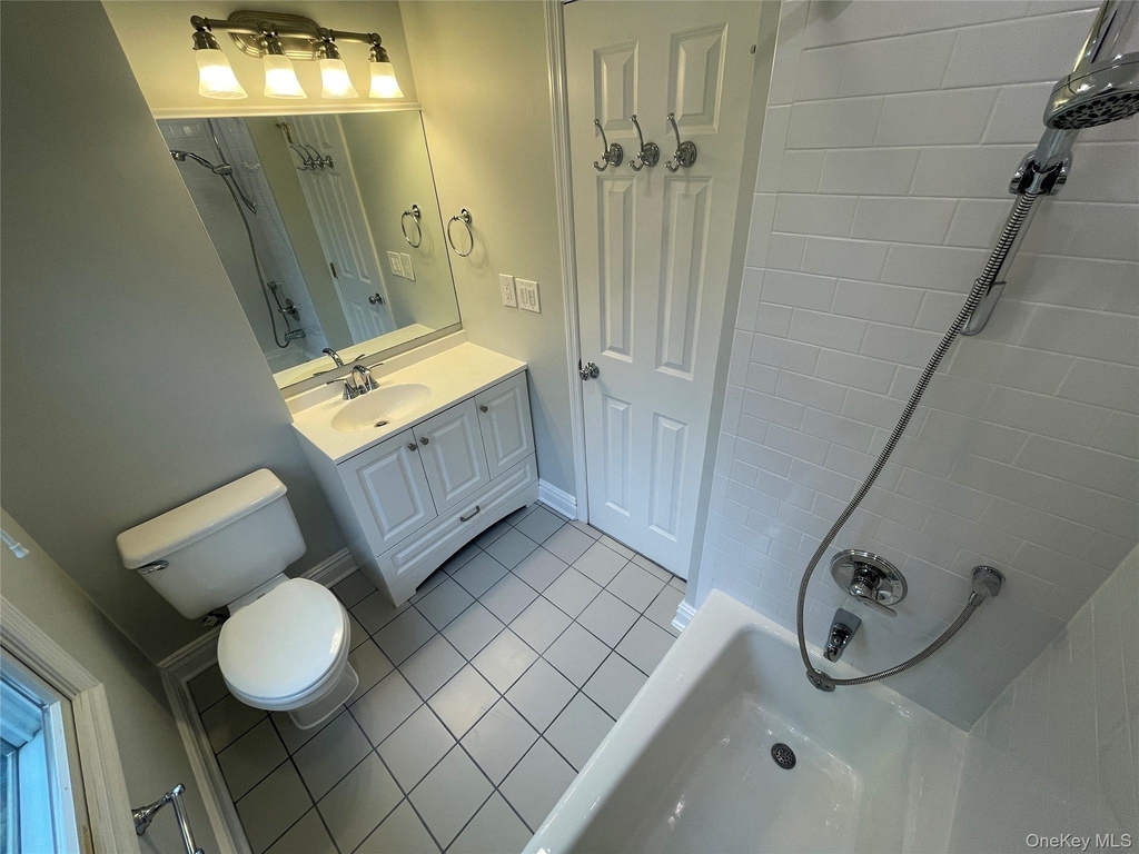 241 Central Avenue - Photo 11