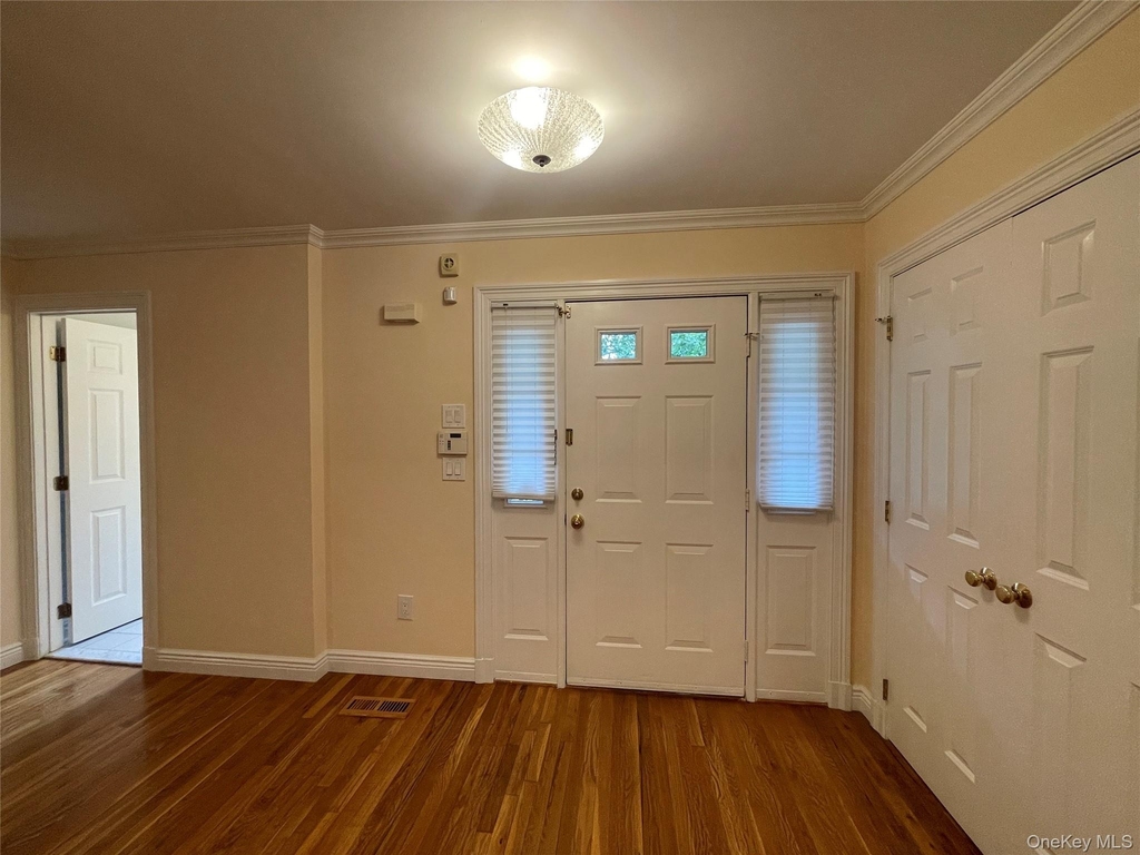 241 Central Avenue - Photo 4
