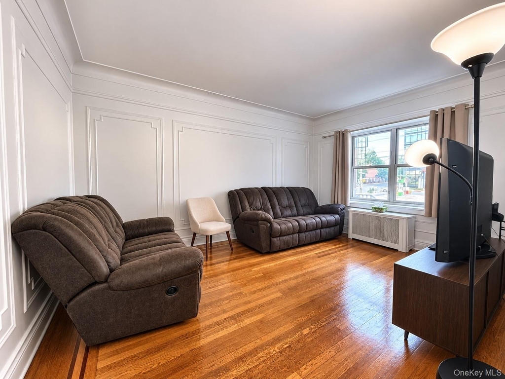 60 W Broad Street - Photo 0