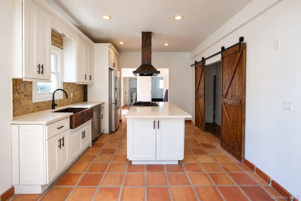 45 Lynbrook Avenue - Photo 3