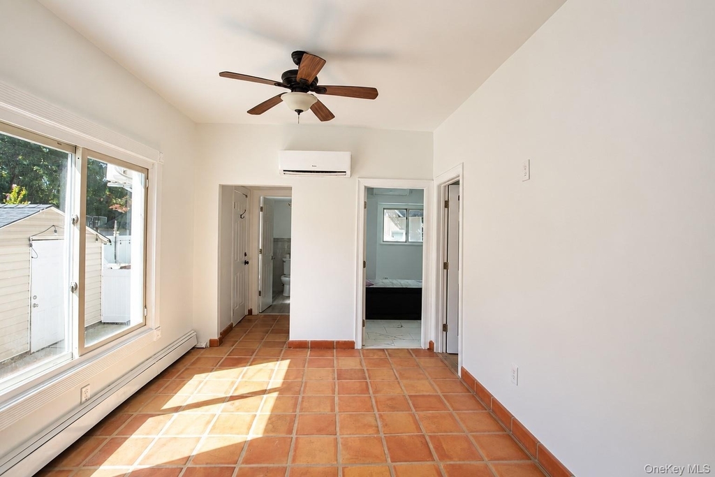 45 Lynbrook Avenue - Photo 8