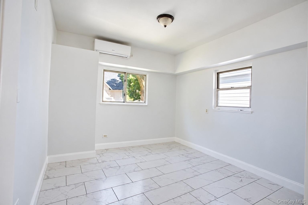 45 Lynbrook Avenue - Photo 13