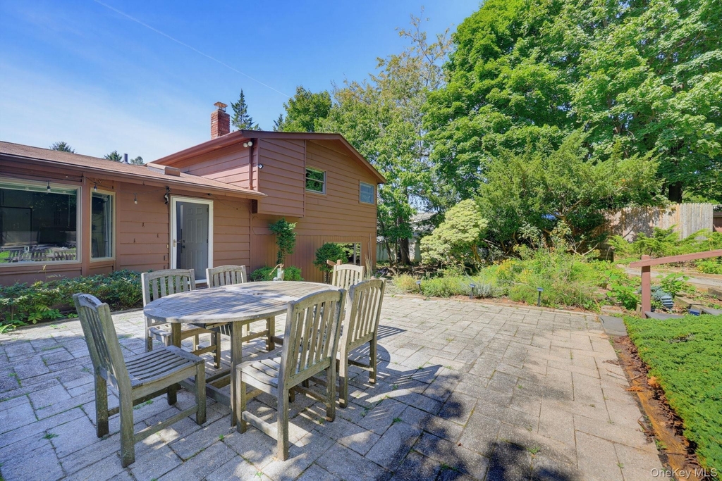 6 Lark Avenue - Photo 33