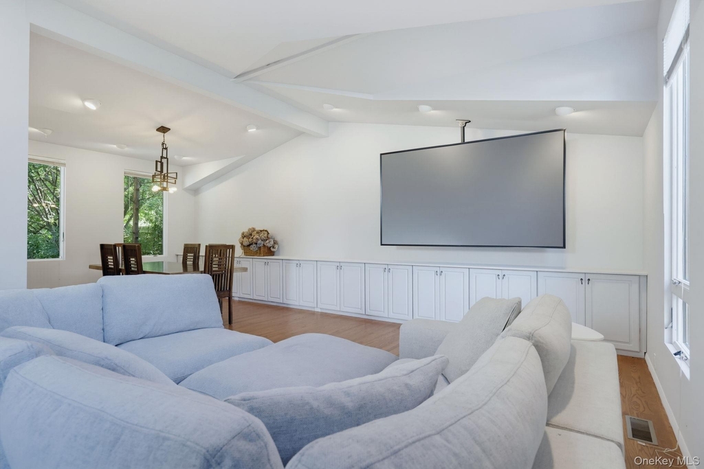 6 Lark Avenue - Photo 7