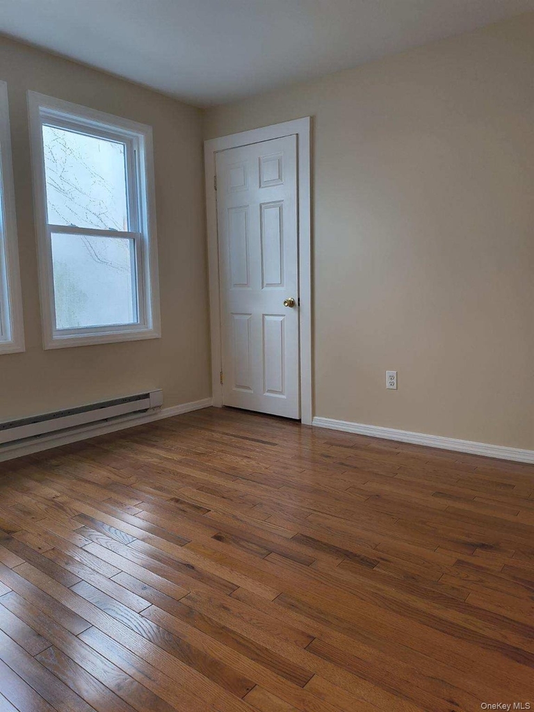 41 Scudder Avenue - Photo 4