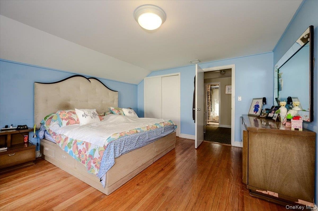 928 Northfield Road - Photo 14