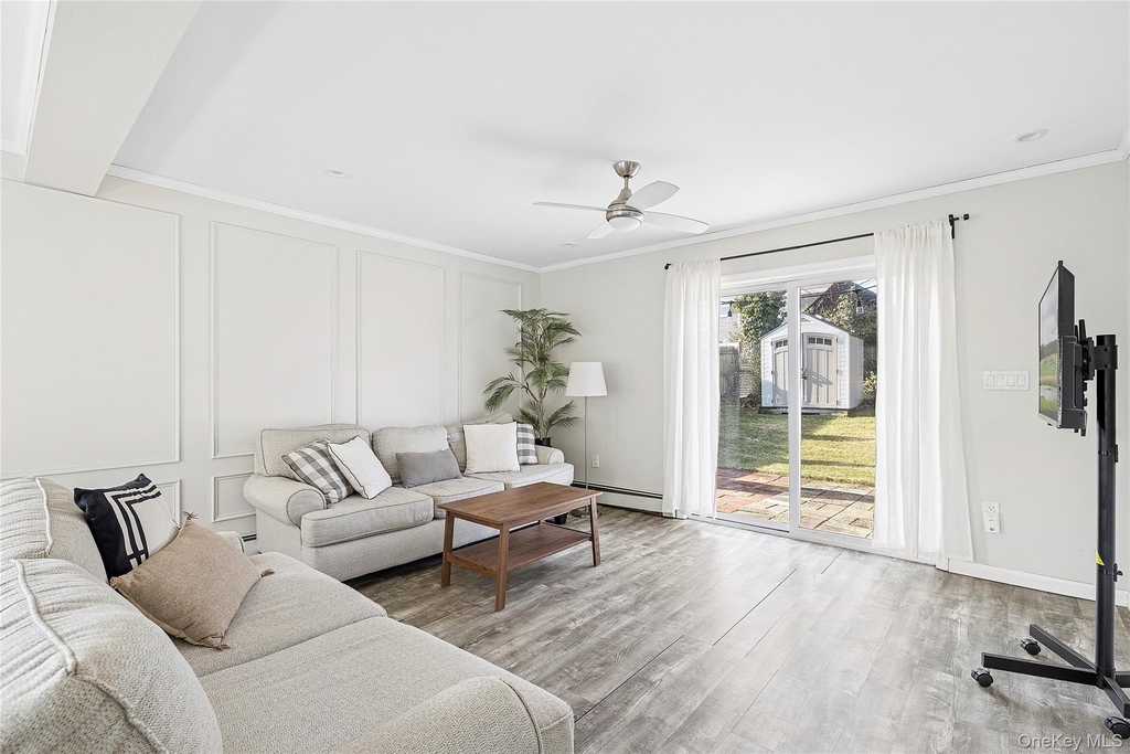 22 Shelter Lane - Photo 3