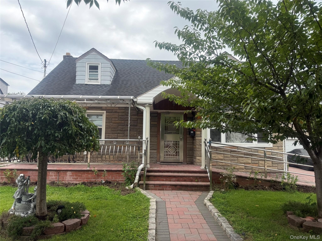 24 Wheeler Avenue - Photo 1