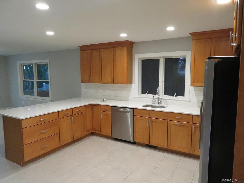 47 Gibson Place - Photo 2