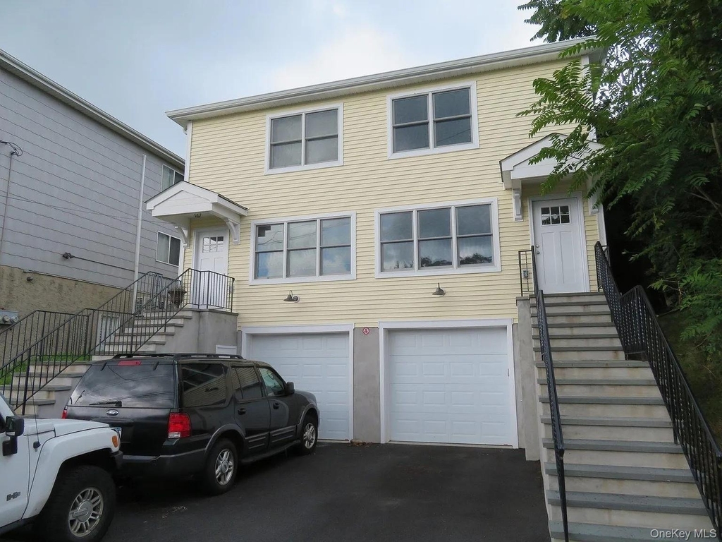47 Gibson Place - Photo 0