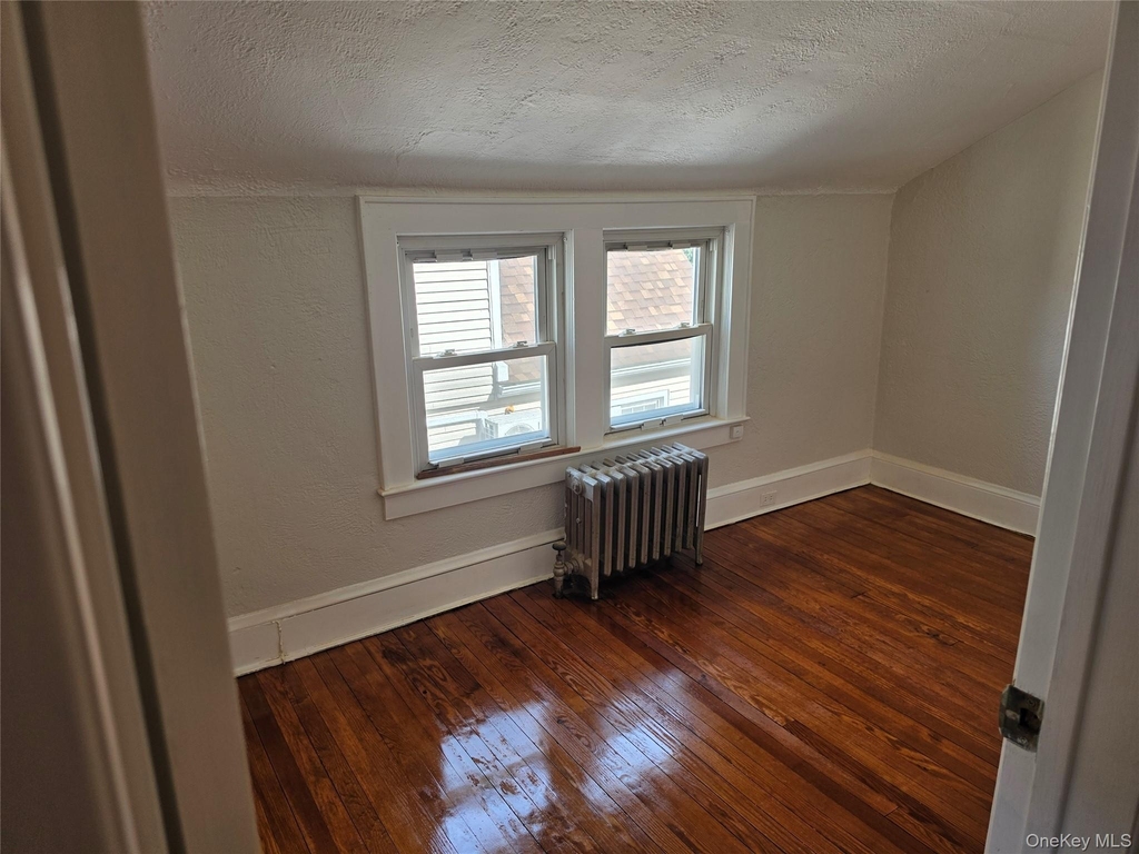 987 Wallace Avenue - Photo 19