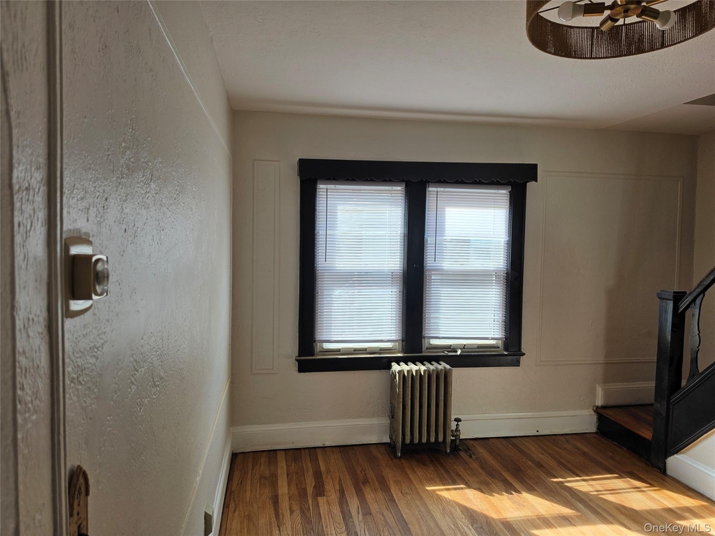 987 Wallace Avenue - Photo 13