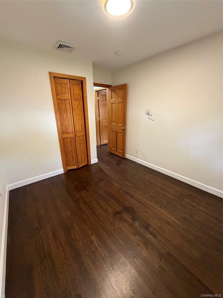 53 Longworth Avenue - Photo 8