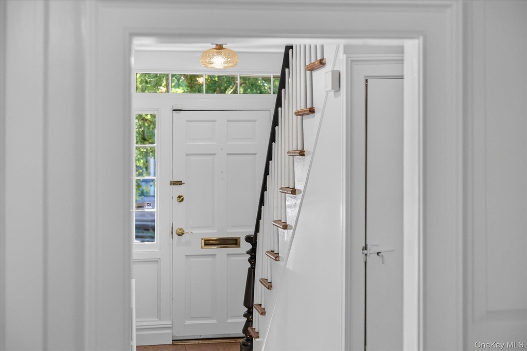 138 Main Street - Photo 7