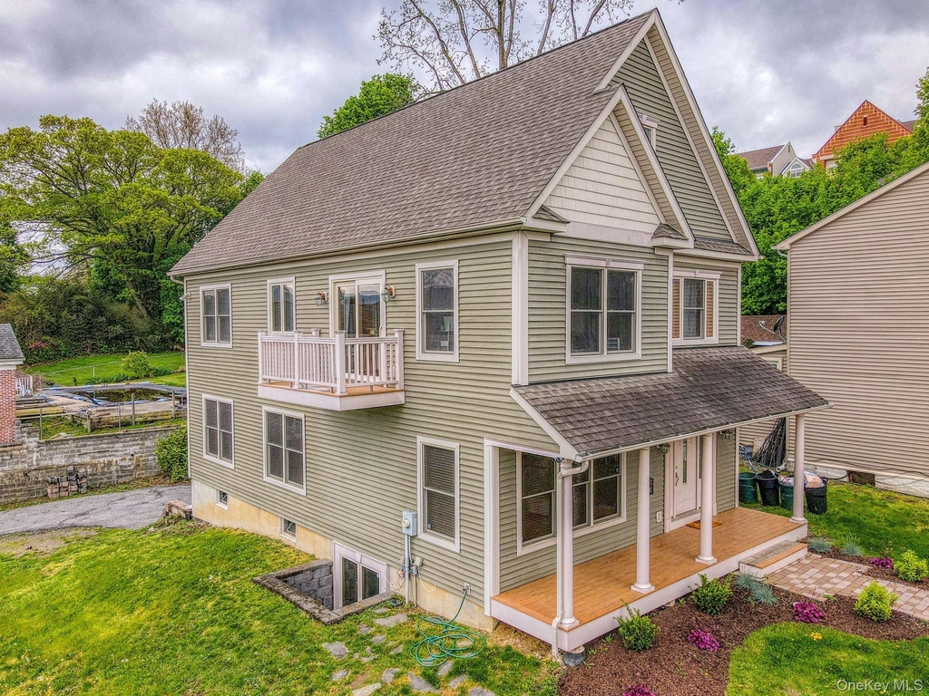 81 Nicoll Street - Photo 36